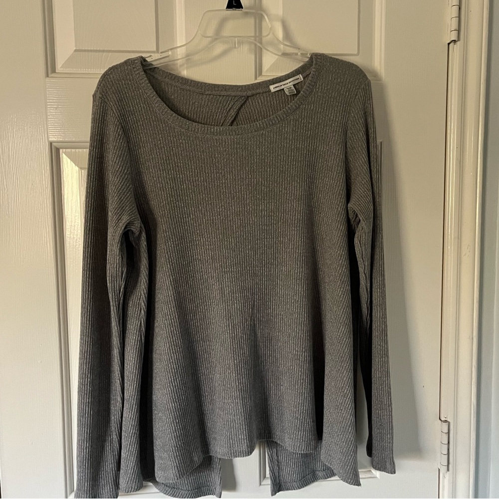 American Eagle Long Sleeve Top